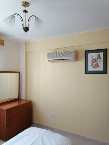 St Nikolas 1bdm Apartment, Free Wi-fi & Parking