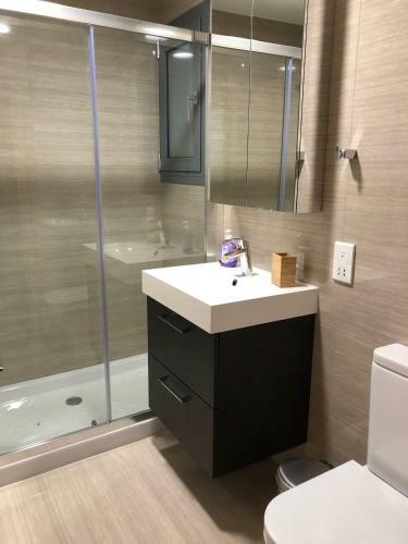Kennedy Deluxe Suites