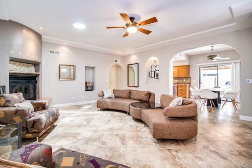 Charming Fountain Hills 3 Bedroom Home