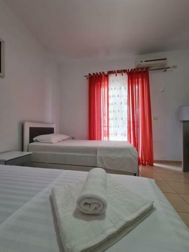 Summer Time Hotel