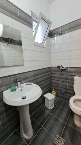 Hostal Guesthouse Veliaj