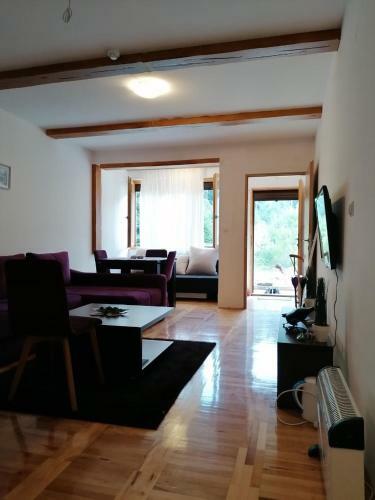 Studio Apartman Paradise