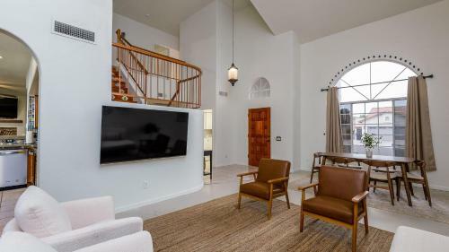 Mission Style 5 Br Home, 5 Min To Downtown Gilbert Heated Pool
