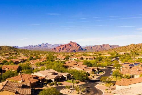Pico In The Desert