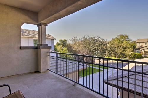 Classy Gilbert House With Private Yard And Patio!