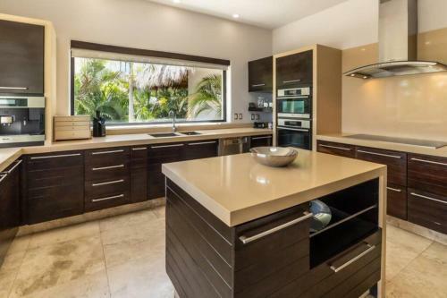 Casa Bella Private Beach Villa