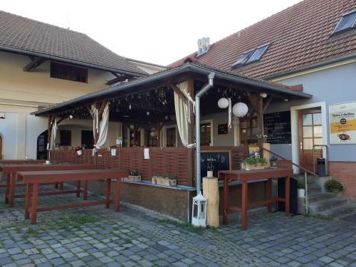 Hostal Penzion Pivovarsk� Restaurace Moravia