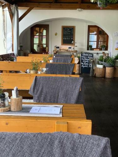 Hostal Penzion Pivovarsk� Restaurace Moravia