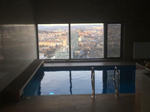 Az Tower Apartment