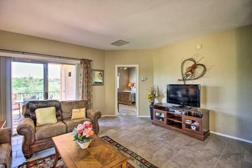 Calm Green Valley Townhome About 30 Mi To Tucson!