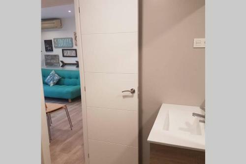Cozy Apartment With Parking