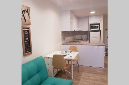 Cozy Apartment With Parking