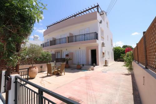The Paradise Townhouses By Taimoura