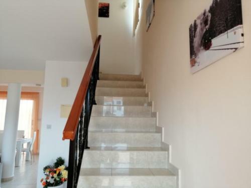 Universal Daphne 3 Bedroom Villa In Kato Paphos Paphos