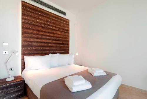 Gold Lagoon Kosher Hotel