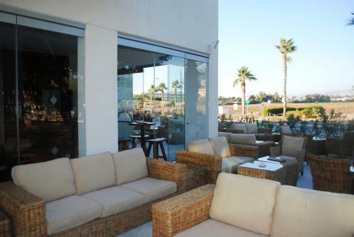 Gold Lagoon Kosher Hotel