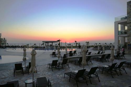 Gold Lagoon Kosher Hotel