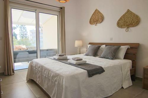Apartamento Phaedrus Living: Seaside Luxury Flat Limnaria 153