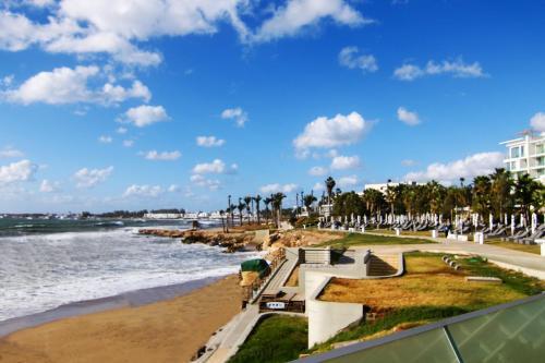 Apartamento Phaedrus Living: Seaside Luxury Flat Limnaria 153