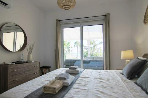 Apartamento Phaedrus Living: Seaside Luxury Flat Limnaria 153