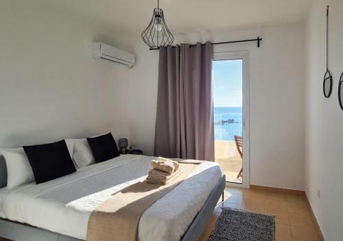 Apartamento Phaedrus Living: Seaview Luxury Flat Paphinia 204