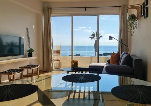 Apartamento Phaedrus Living: Seaview Luxury Flat Paphinia 204
