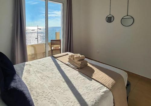 Apartamento Phaedrus Living: Seaview Luxury Flat Paphinia 204