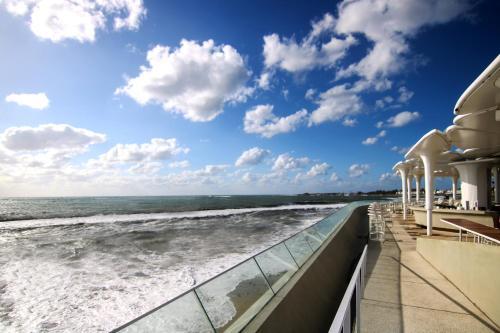 Apartamento Phaedrus Living: Seaside Luxury Flat Limnaria 152