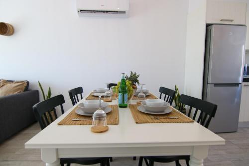Apartamento Phaedrus Living: Seaside Luxury Flat Limnaria 152