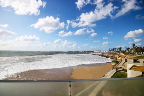 Apartamento Phaedrus Living: Seaside Luxury Flat Limnaria 152