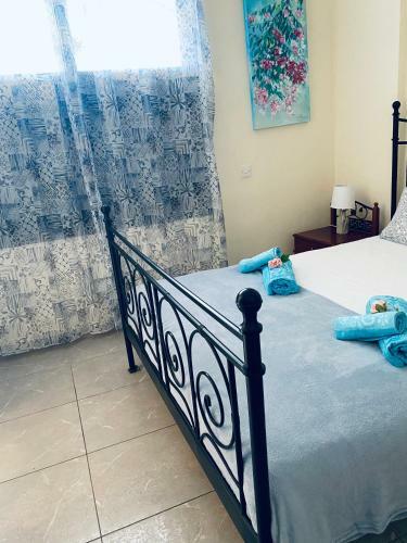 Queens Garden Apartment