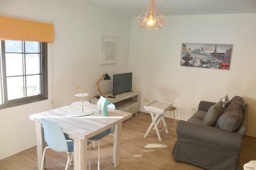 Apartamento Vista Al Mar Y Monta�a 2