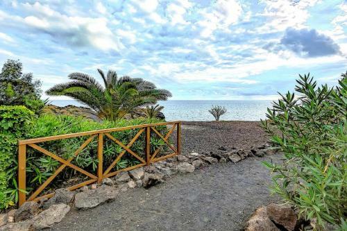 Irina Beach Apartment