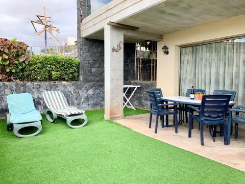 Townhouse 3 Bedrooms On The First Line