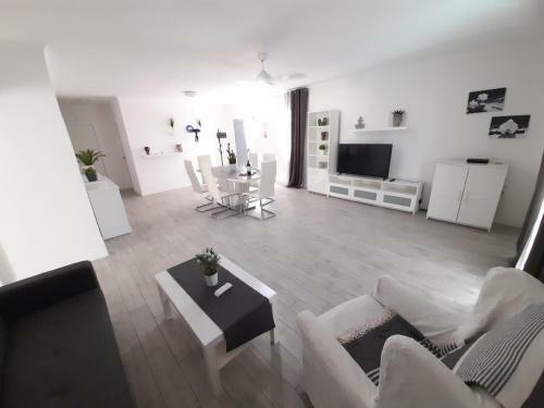 Villa Blanca - Fitness House