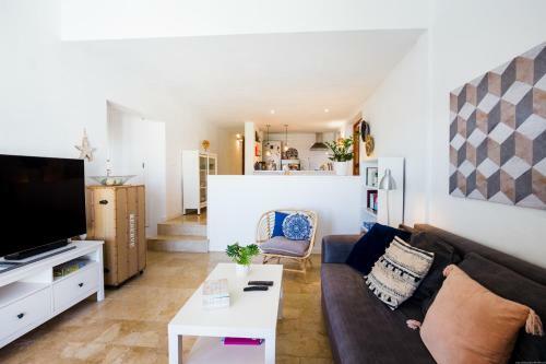 Oasis Del Sur With Sea Views (Golf Del Sur)