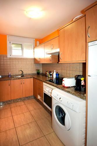 Cosy Modern Apartment At South Tenerife