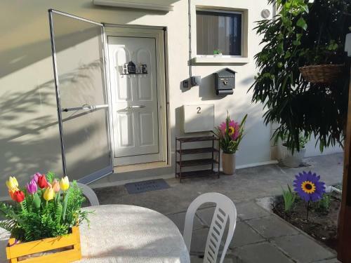 House Near The Beach (Militsa & Aggeliki)