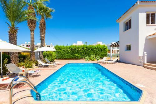 Villa Queens Paradise 1