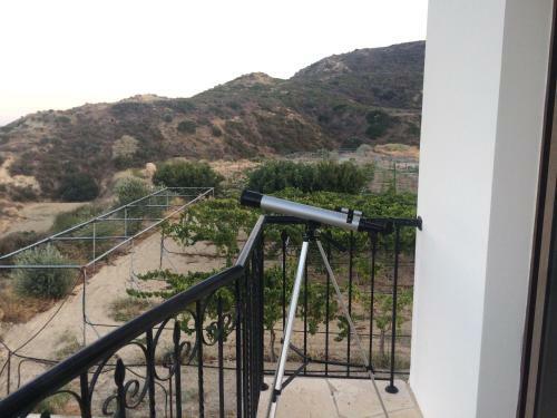 Beautiful "aggos Cliff" House In Pissouri Cyprus