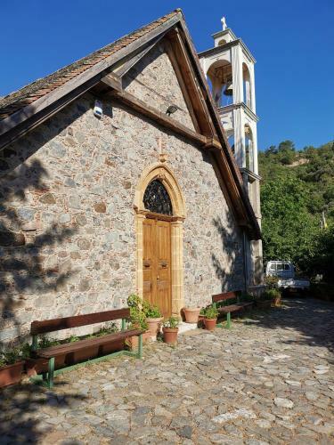 Platanistasa Mountain House