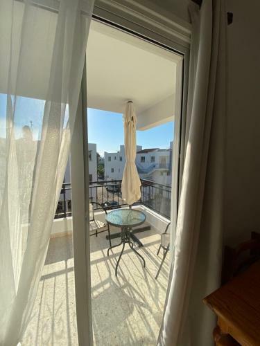 Riana Latchi Apartment