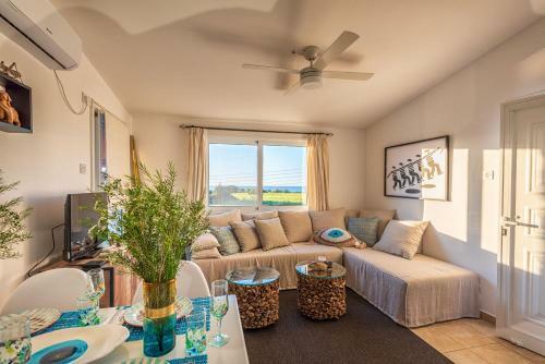 Akamas Sunset Bohemian Chic Apartments & Suites