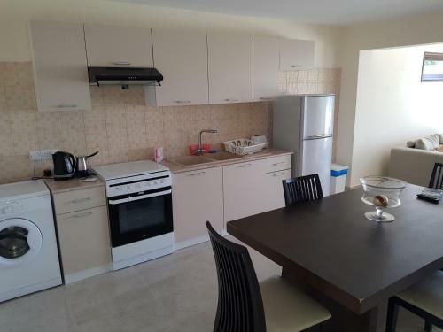 Joanna Sunset Apartments