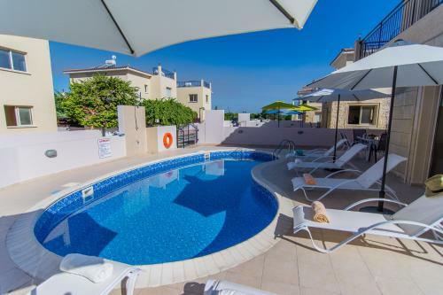 Green Valley Villa V8, Walking Distance To Polis