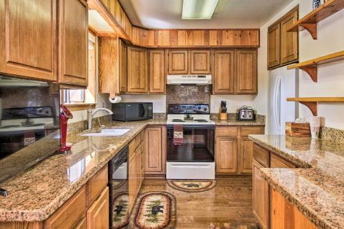 A-frame Cabin With Bbq, Deck And Fenced Backyard!