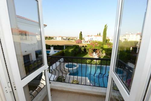 Villa Karythia