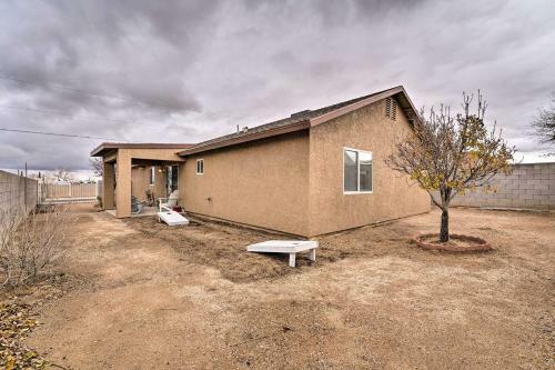 Kid-friendly Kingman Home Near Parks And Dining
