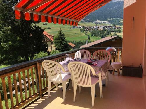 Apartamento Abitaziun Silvia Sur Baselgia