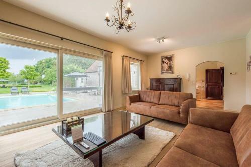 Villa With Heated Swimming Pool, Sauna And Garden